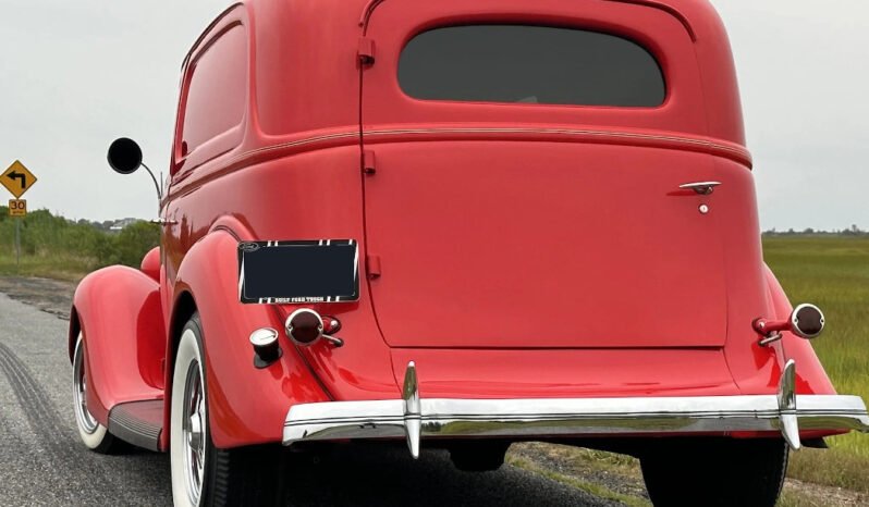 
								1935 Ford Sedan Delivery V8 full									