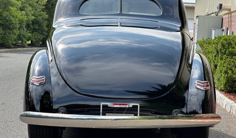 
								1940 Ford Deluxe Coupe 460 V8 full									