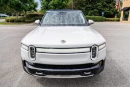 2023 Rivian R1S Quad-Motor