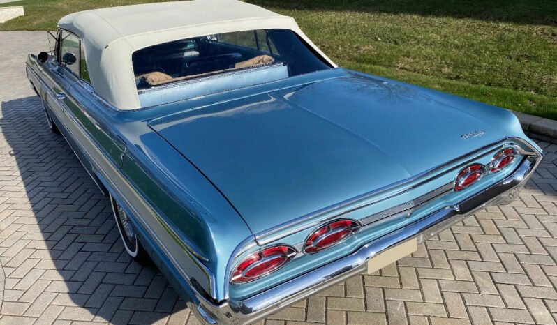 
								1962 Oldsmobile Starfire V8 Convertible full									