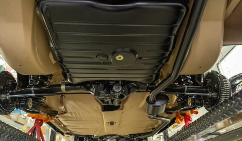 
								1956 Mercedes-Benz 190SL Black full									