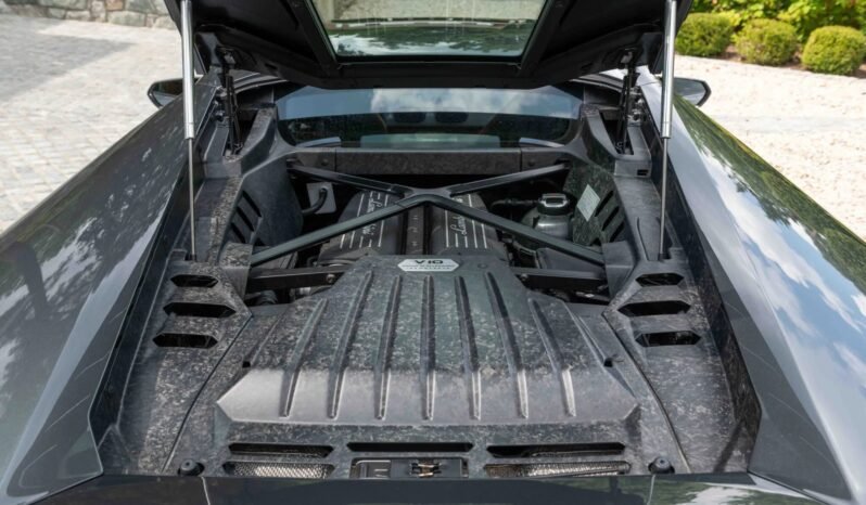 
								2015 Lamborghini Huracan LP610-4 full									