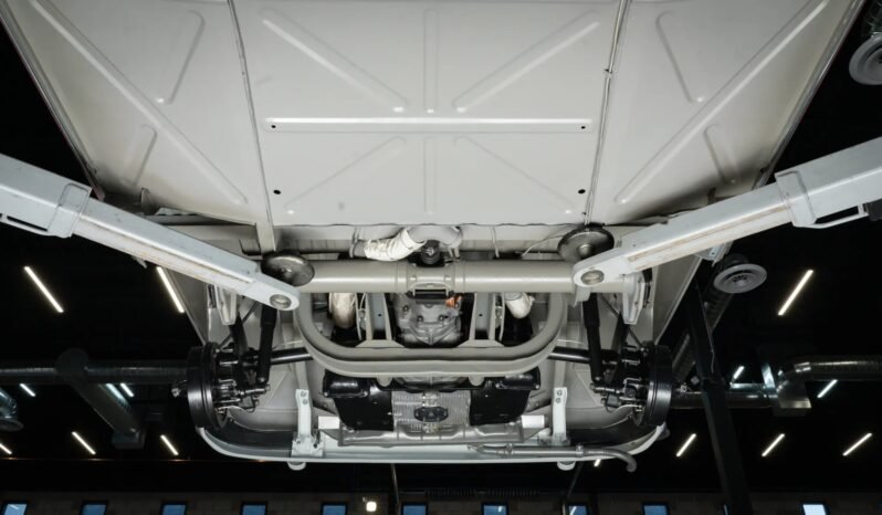 
								1963 Volkswagen Type 2 23-window Deluxe full									