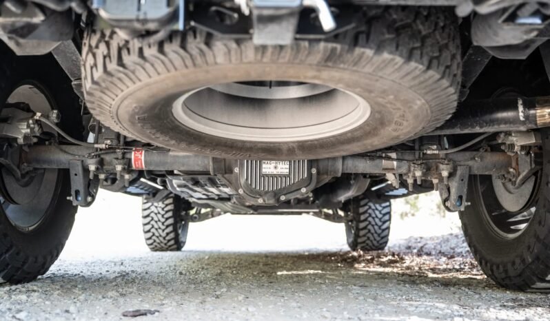 
								2011 Ford F-150 SVT Raptor SuperCab full									