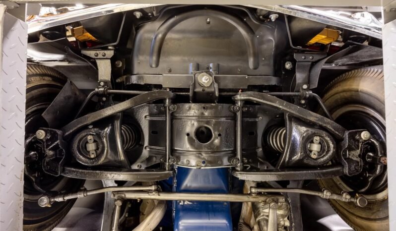 
								1957 Cadillac Eldorado Biarritz V8 full									