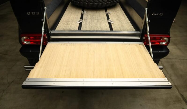 
								2014 Mercedes-Benz G63 AMG 6X6 V8 full									