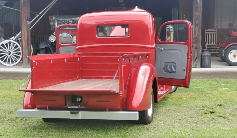 
								1946 Ford F-1 Pickup Truck full									