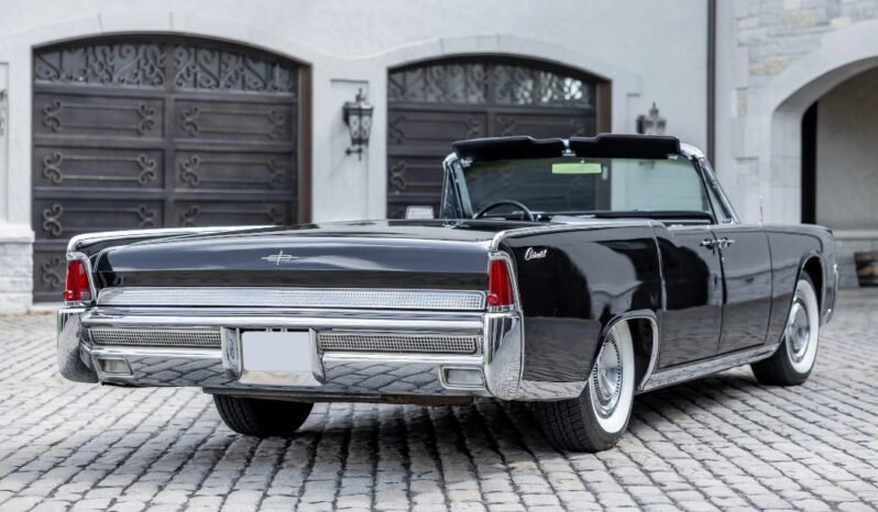 
								1964 Lincoln Continental V8 full									
