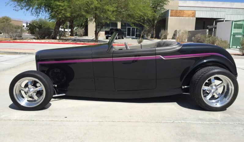 
								1932 Ford Highboy Roadster full									