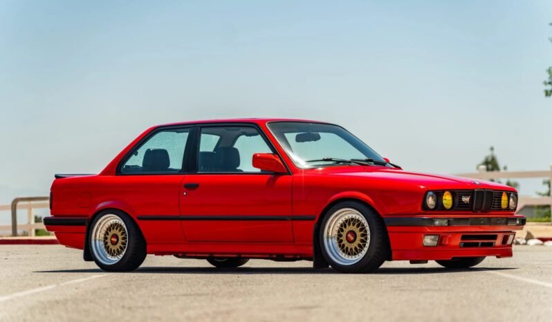 
								1988 BMW 325is Coupe full									