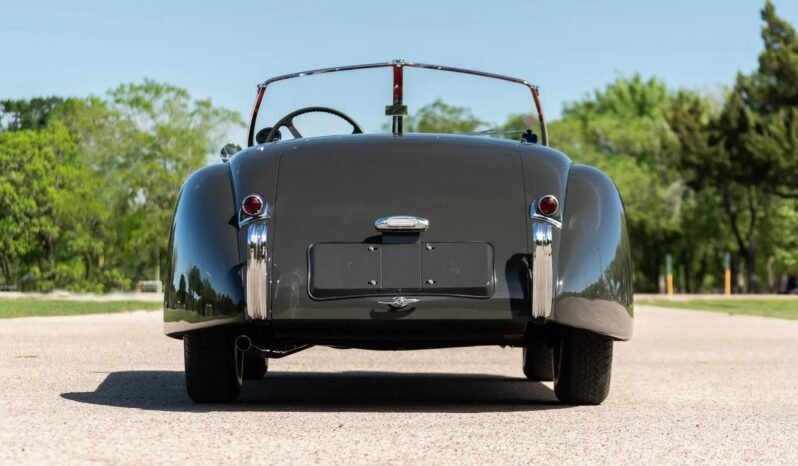 
								1952 Jaguar XK120 full									