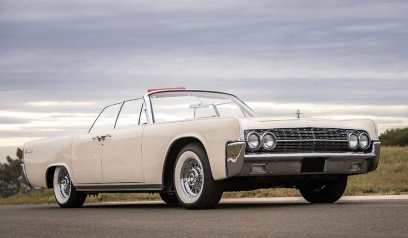 
								1962 Lincoln Continental Convertible full									