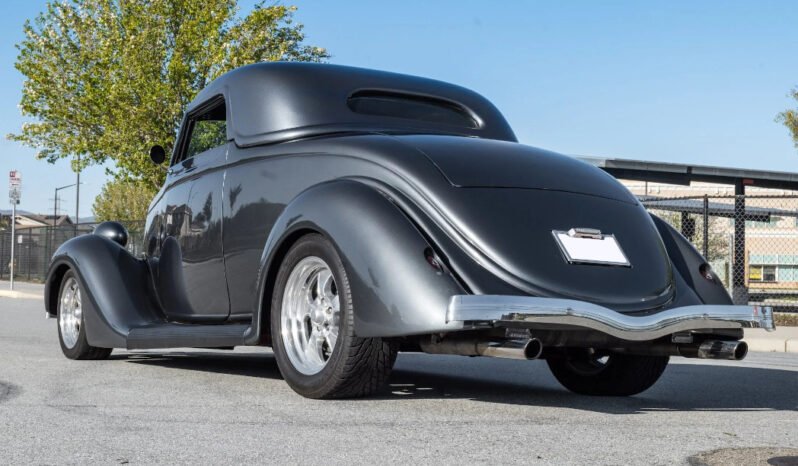 
								1935 Ford Roadster Street Rod full									