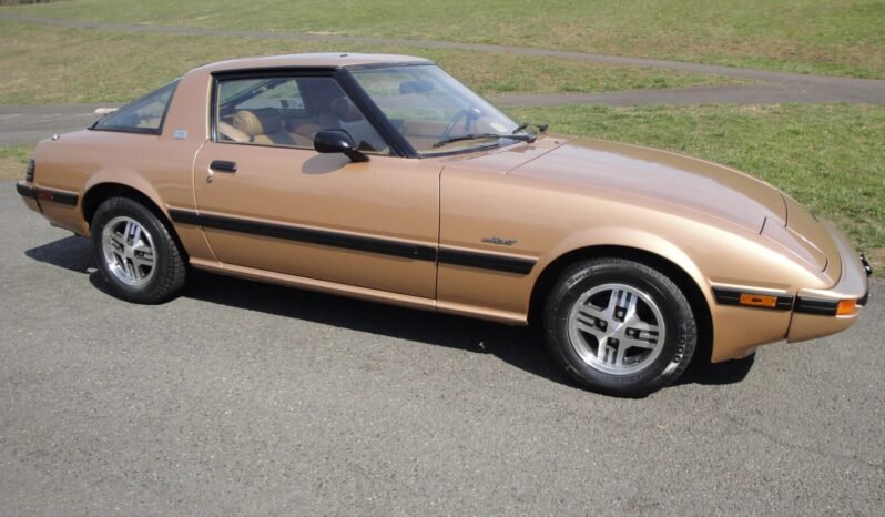 
								1983 Mazda RX-7 GSL 5-Speed full									