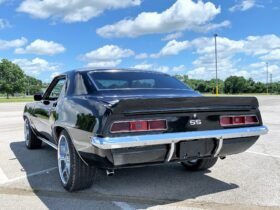1969 Chevrolet Camaro Black V8