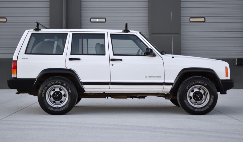 
								1998 Jeep Cherokee 4X4 full									