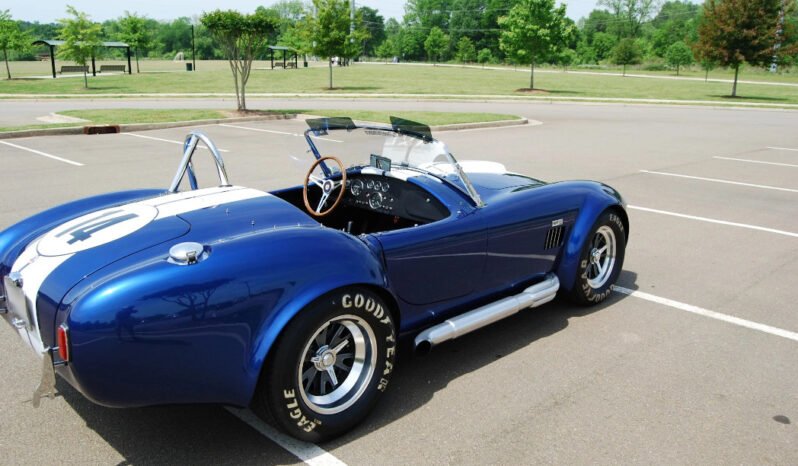 
								1965 Superformance MKIII 427 Shelby Cobra V8 full									