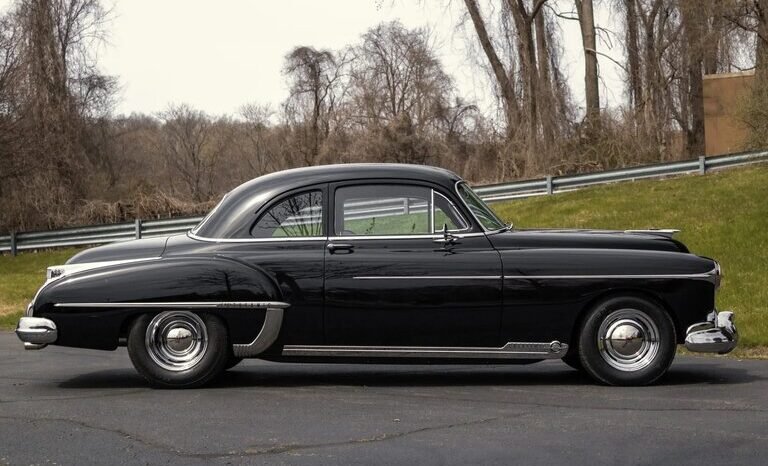 
								1950 Oldsmobile 88 Futuramic Club Coupe V8 full									