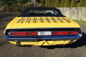 1970 Dodge Challenger V8