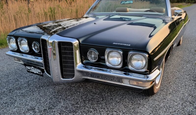 
								1970 Pontiac Bonneville V8 full									