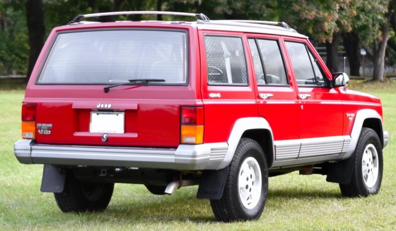 
								1992 Jeep Cherokee Laredo 4X4 full									