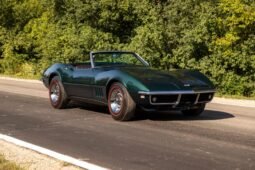 
										1968 Chevrolet Corvette British Green full									
