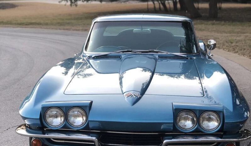 
								1965 Chevrolet Corvette C2 V8 full									