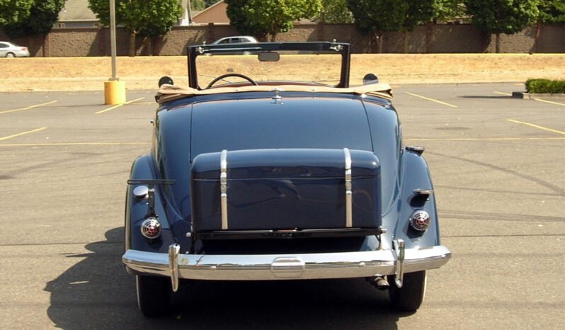 
								1936 Chrysler Airstream Convertible full									