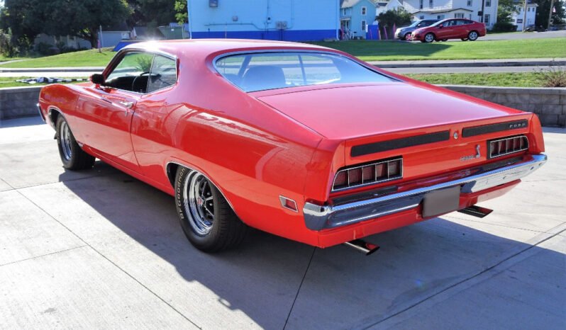 
								1970 Ford Torino Cobra Calypso Coral full									