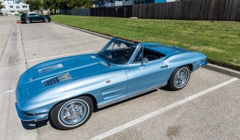 
								1963 Chevrolet Corvette Convertible V8 full									