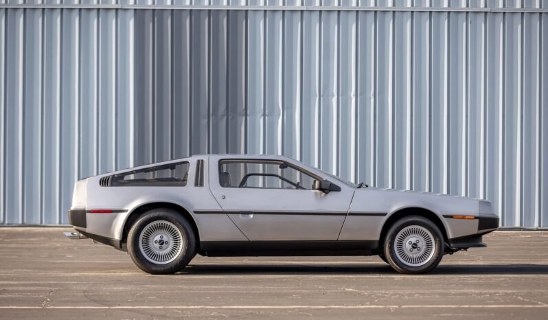 
								1982 DeLorean DMC-12 V6 full									