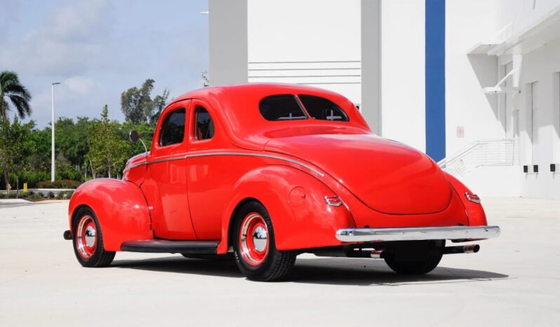 
								1940 Ford Deluxe Coupe 350 V8 full									