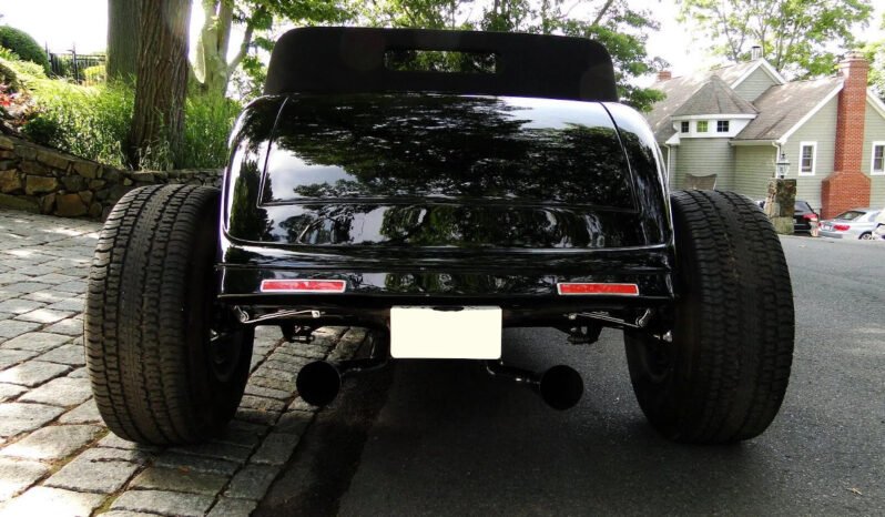 
								1934 Ford Highboy Roadster full									