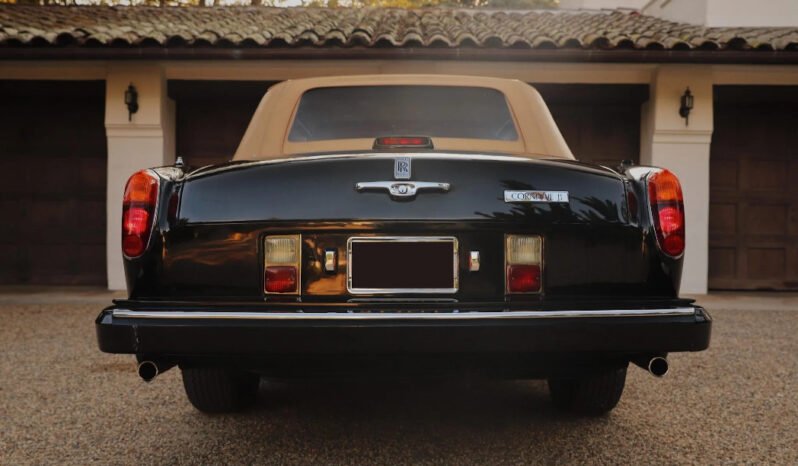 
								1986 Rolls-Royce Corniche II full									