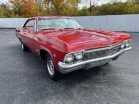 1965 Chevrolet Impala SS V8