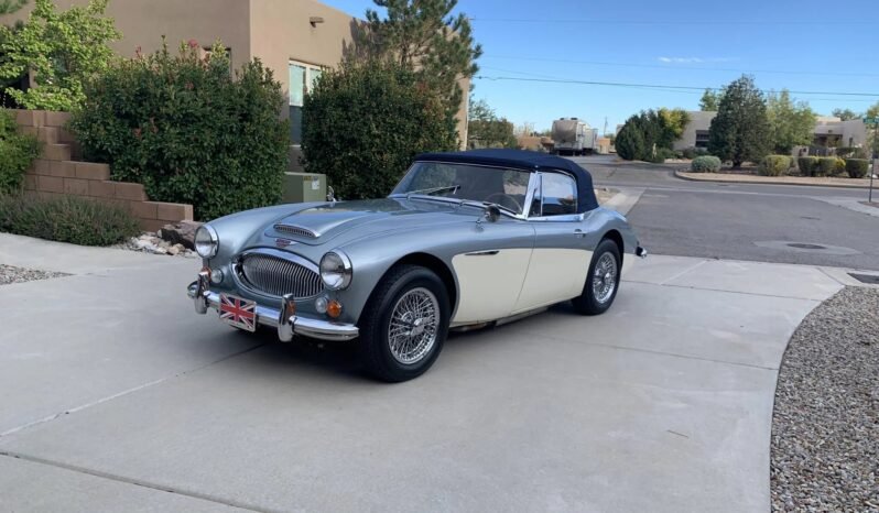 
								1966 Austin-Healey 3000 4-Speed full									