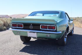 1968 Chevrolet Camaro V8 Green