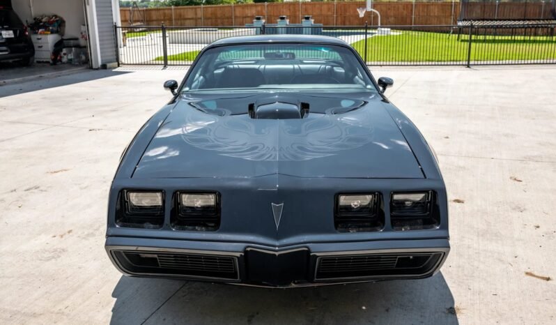 
								1979 Pontiac Firebird Trans AM 6-Speed full									