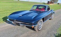 1963 Chevrolet Corvette Split-Window Daytona Blue