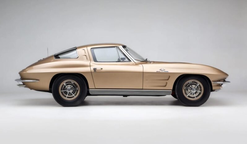 
								1963 Chevrolet Corvette Split-Window Saddle Tan full									