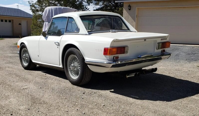 
								1971 Triumph TR6 White full									