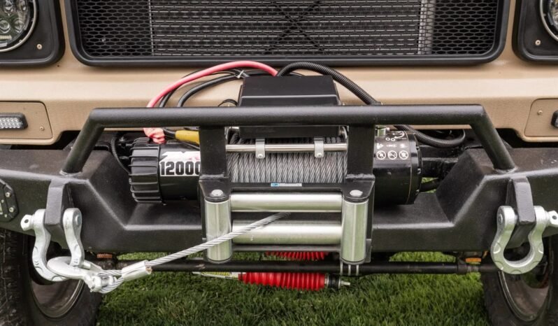 
								1963 International Harvester Scout 80 full									