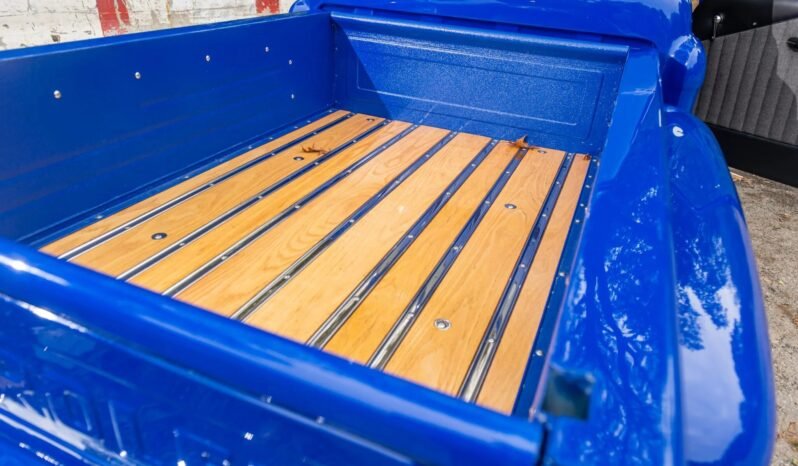 
								1955 Chevrolet 3100 V8 Pickup Truck full									