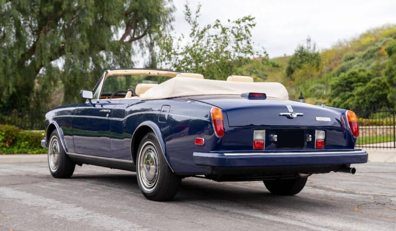 
								1993 Rolls-Royce Corniche full									
