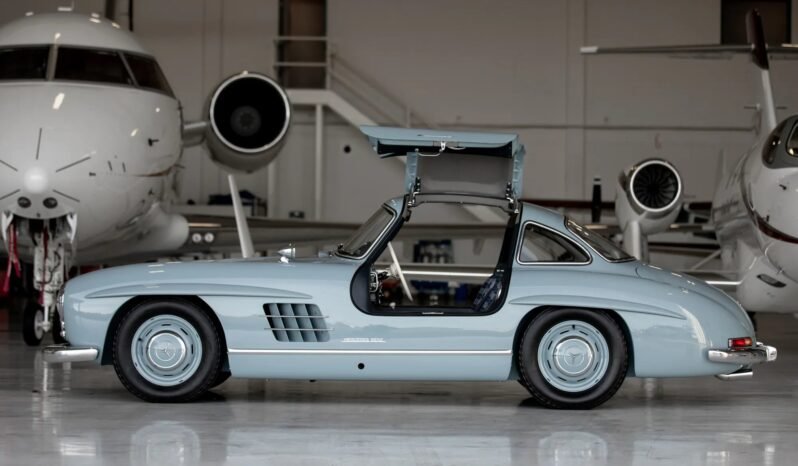 
								1957 Mercedes-Benz 300SL Gullwing 4-Speed full									