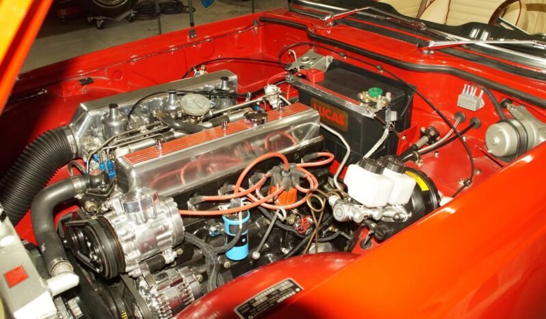 
								1969 Triumph TR6 Red full									