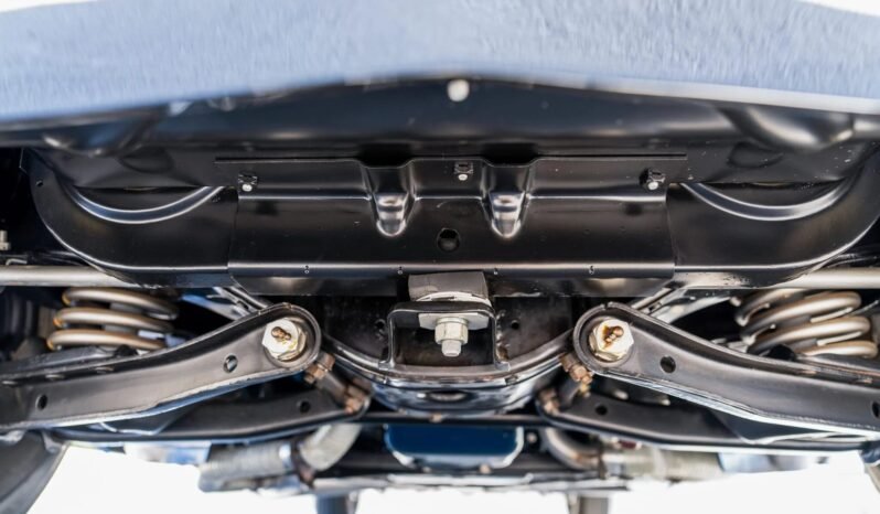 
								1957 Cadillac Eldorado Biarritz Bahama Blue full									