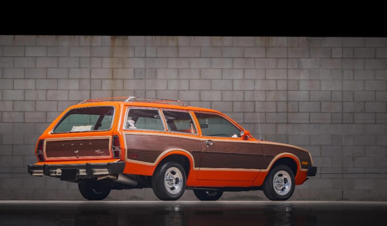 
								1979 Ford Pinto Squire Wagon full									