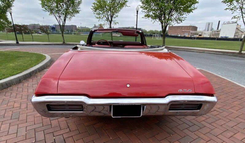 
								1968 Pontiac GTO Red Convertible full									