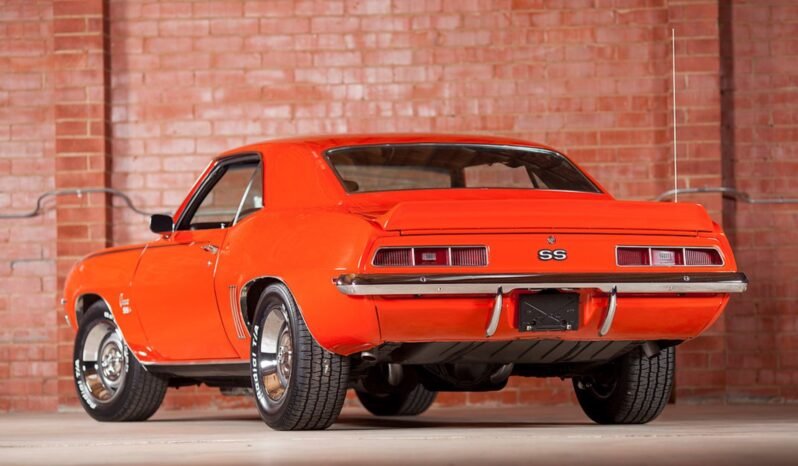 
								1969 Chevrolet Camaro 4-Speed full									